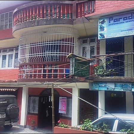 Hotel Palbheu Gangtok Buitenkant foto
